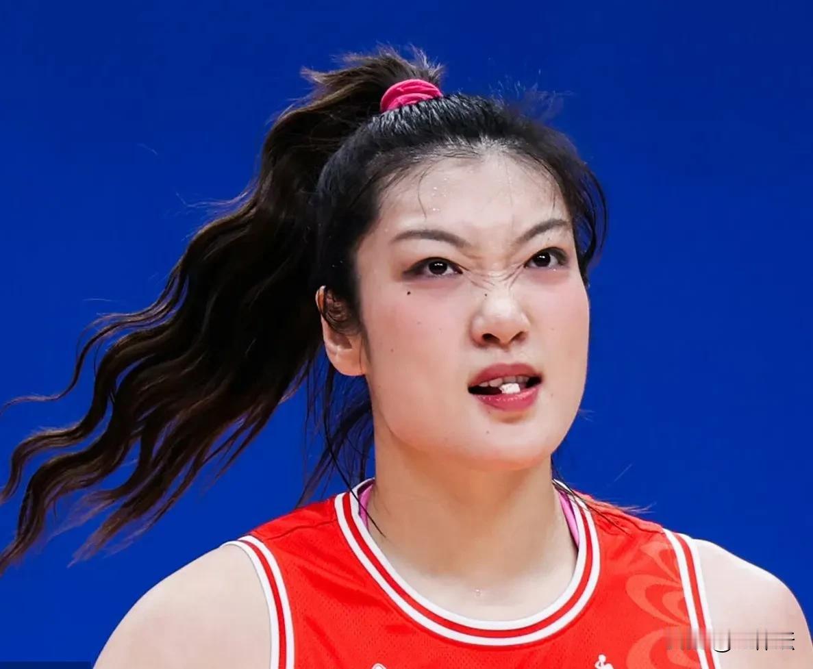 九游体育官网-基本淡出中国女篮？“女詹姆斯”被放弃，发文致谢！的简单介绍