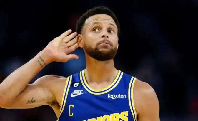 包含季后赛砍下60次30+有多难？NBA仅8人做到，库里只能排垫底的词条